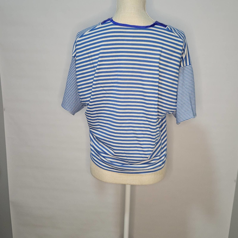Vintage Jennifer Dale Size Medium Blue and white Stripped Shirt